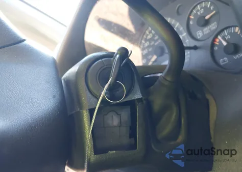 2002 Chevrolet Express из США, поврежденный, VIN 1GCFG15W121133145